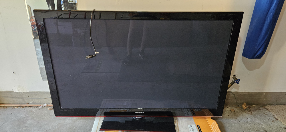 Samsung Plasma Display 65" TV