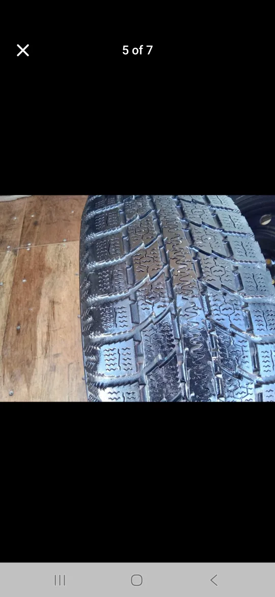 Toyo Observe G3 Ice Winter Tires - Set of 4 image indicator(3)