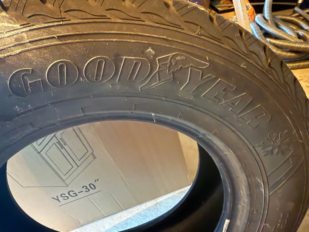 Set of 4 Goodyear Winter Command Tires 215/65R18
