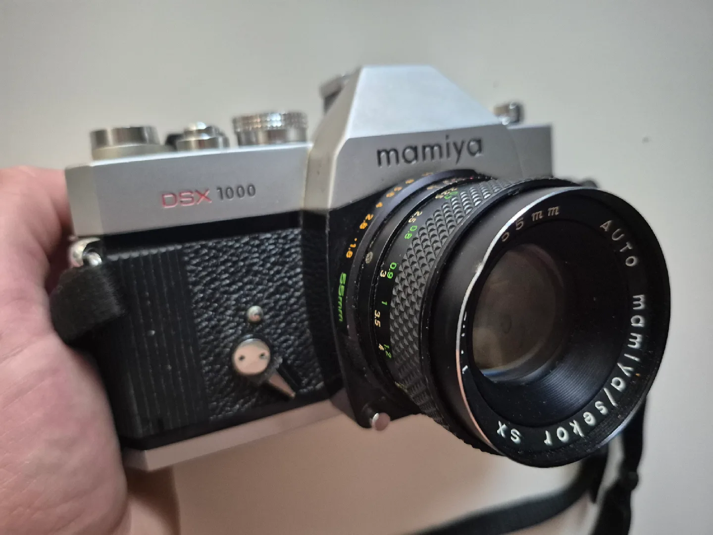 Mamiya DSX 1000 Film Camera thumbnail
