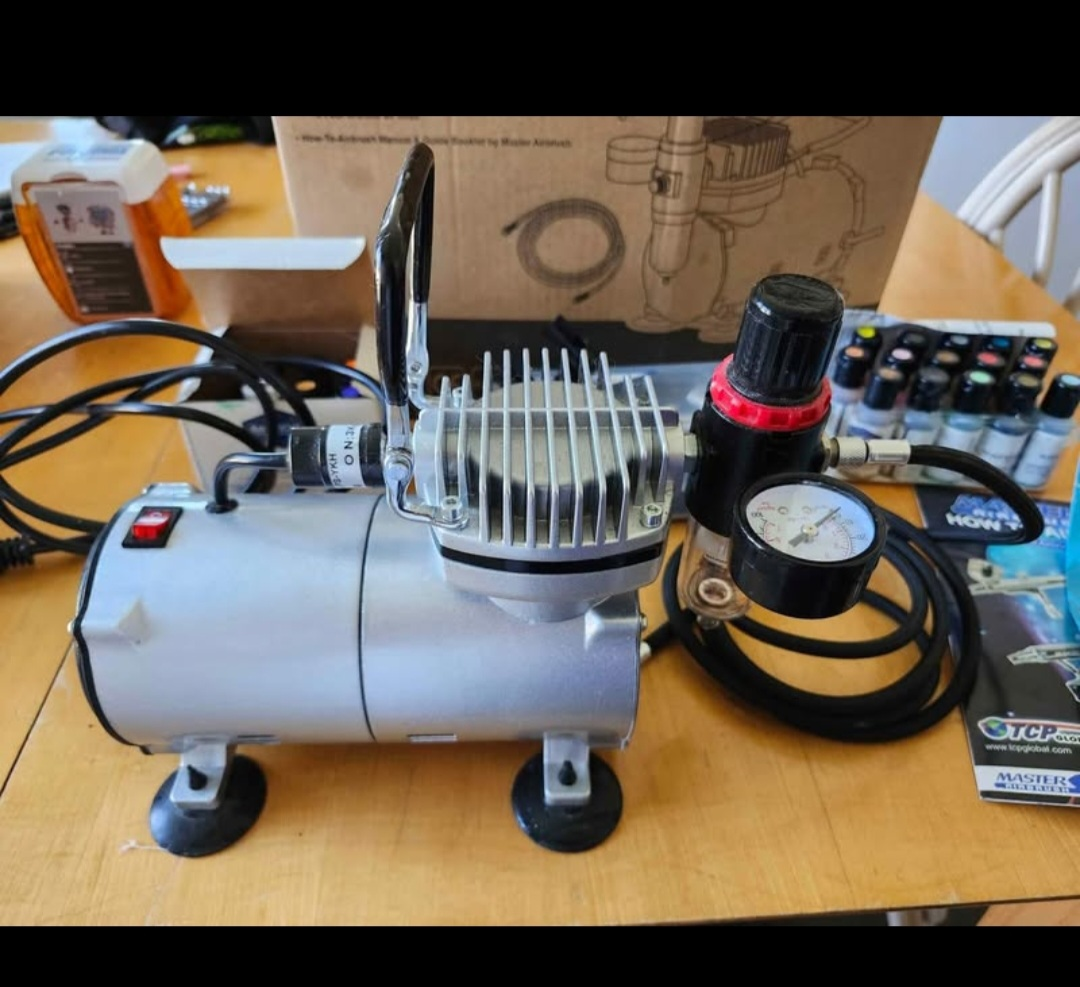 Master Airbrush Pro Gravity Feed Airbrushing System ECO KIT-17