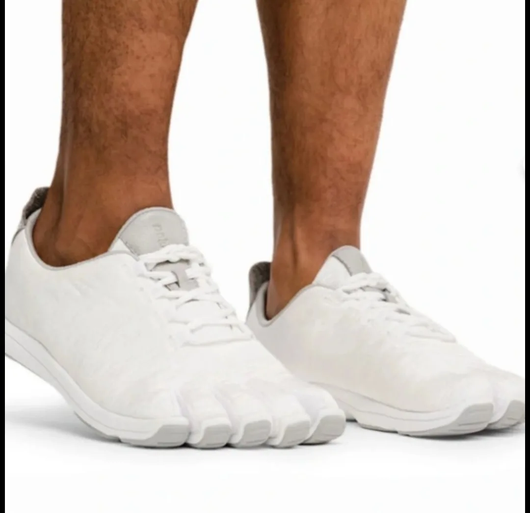 Peluva Men's Strand Lightweight Trainer - US 13 image indicator(2)