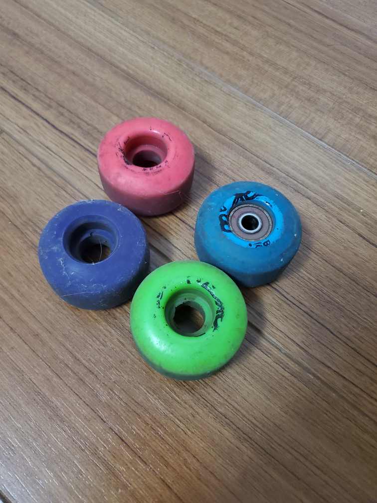 Skateboard Wheels - Set of 4🥕