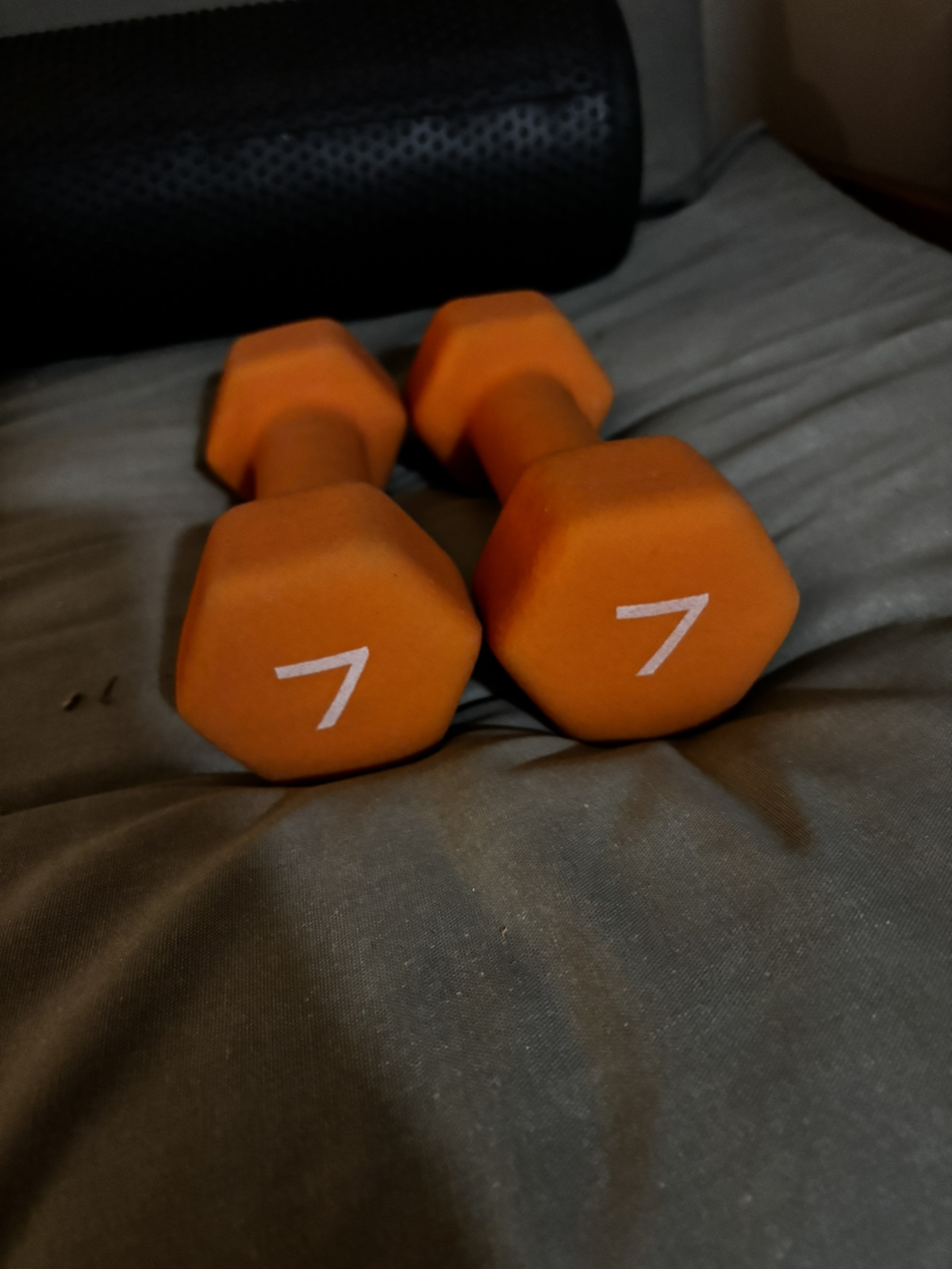 7 pound Dumbbells - photo 2