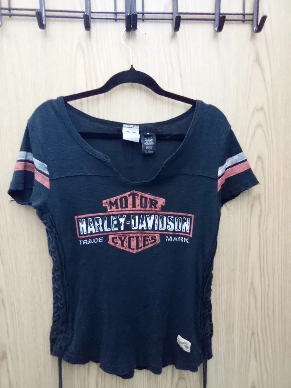 Harley-Davidson Shirt & Sweater Collection!! (ONLY $15 EACH) image indicator(3)