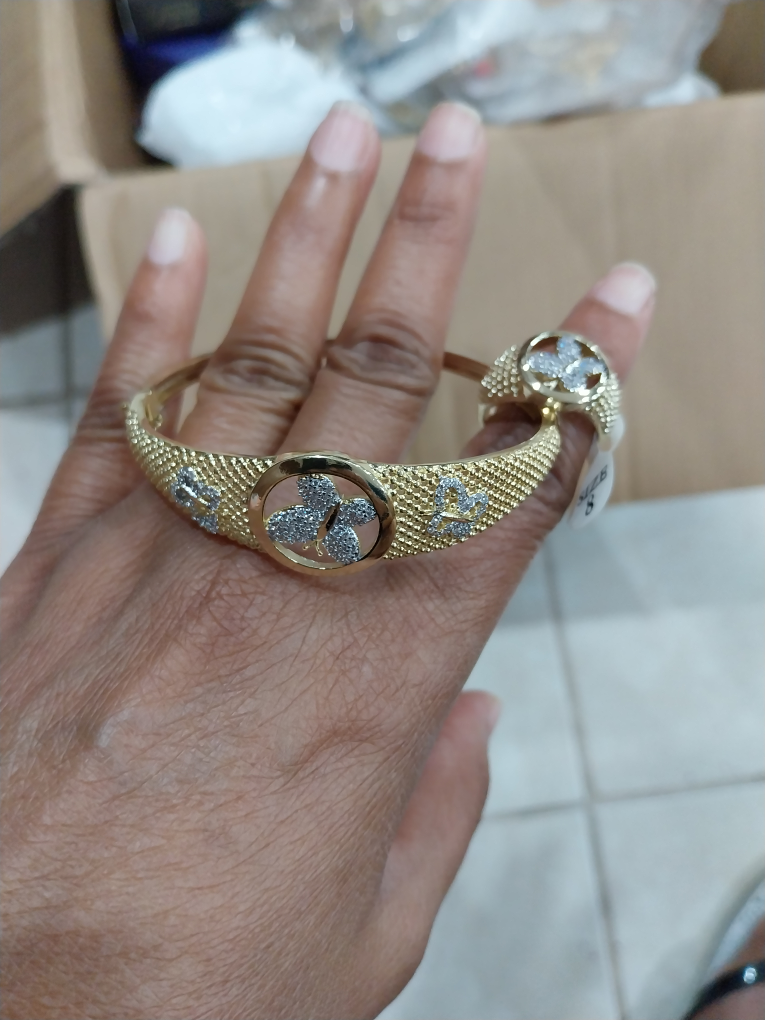 Gold Bangle Bracelet with Ring - Size 8