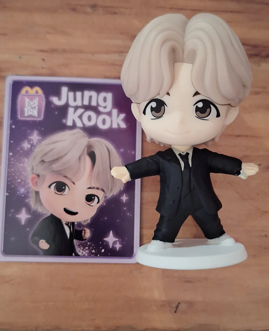 2025 Full Set BTS Tiny Tan McDonald's Toys image indicator(10)