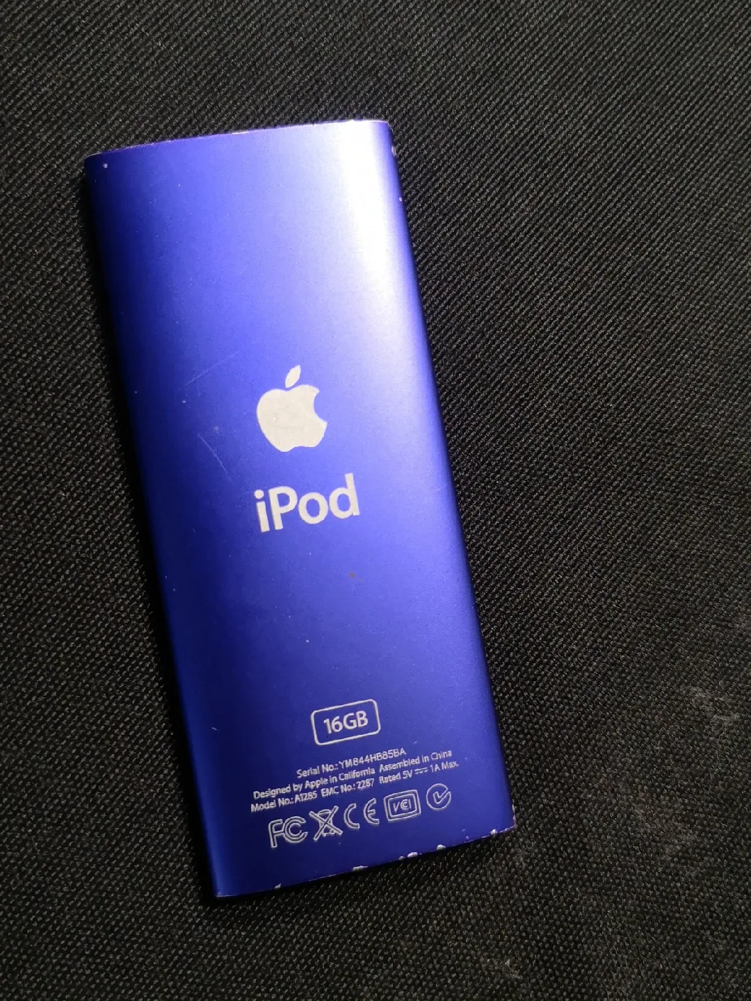 iPod Nano 16GB ~ 5th Generation image indicator(4)