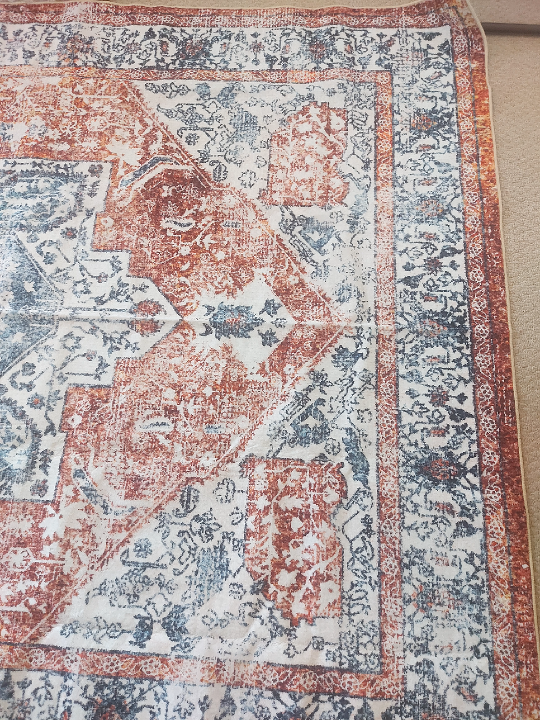 Patterned Area Rug washable 6ft ×9ft brand new - photo 2