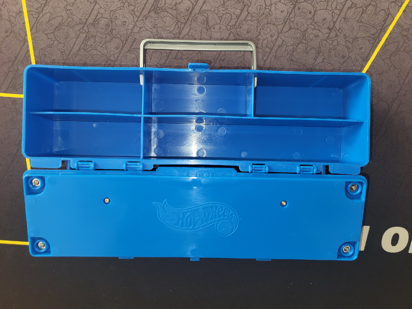 1999 Hot Wheelz 6 Car Case - photo 2