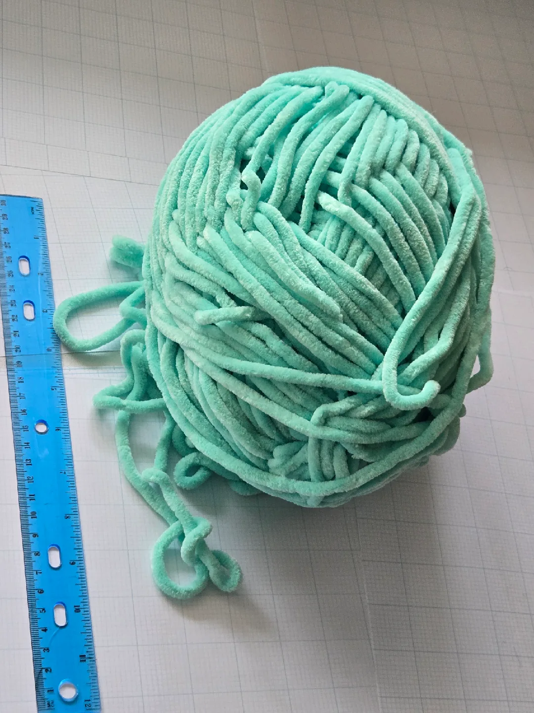 Sweet snuggles Lite Chenille Yarn- Green 💚 🌳🧶 image indicator(2)