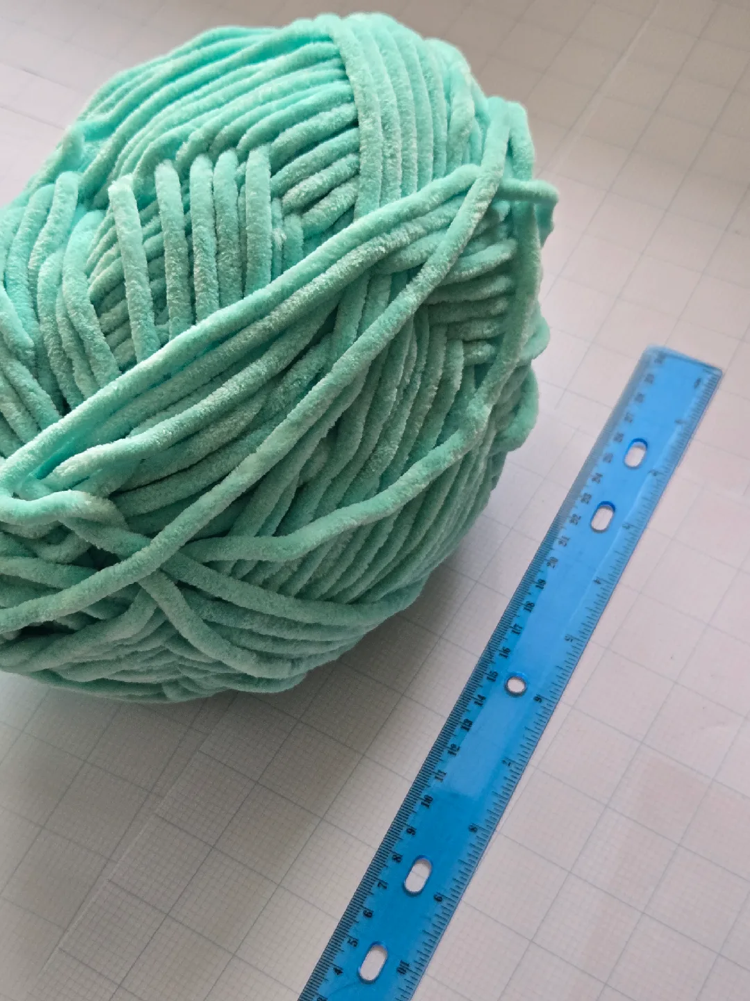 Sweet snuggles Lite Chenille Yarn- Green 💚 🌳🧶 image indicator(3)