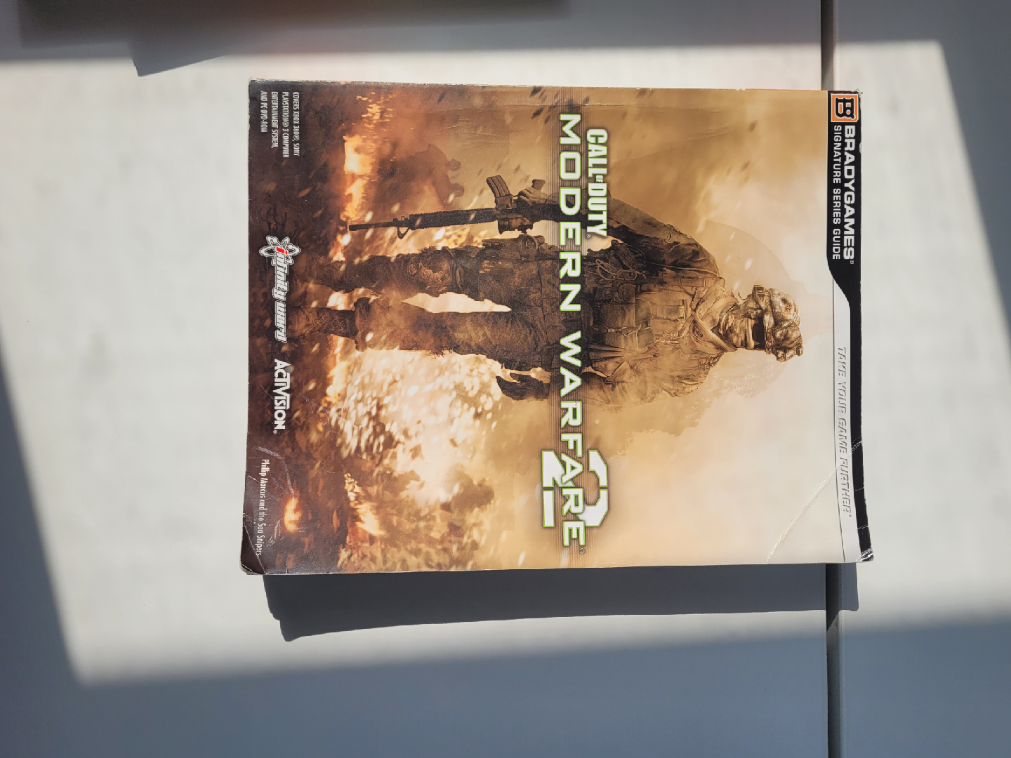 Guinness World Records Gamer's Edition + Call of Duty Guide - photo 5