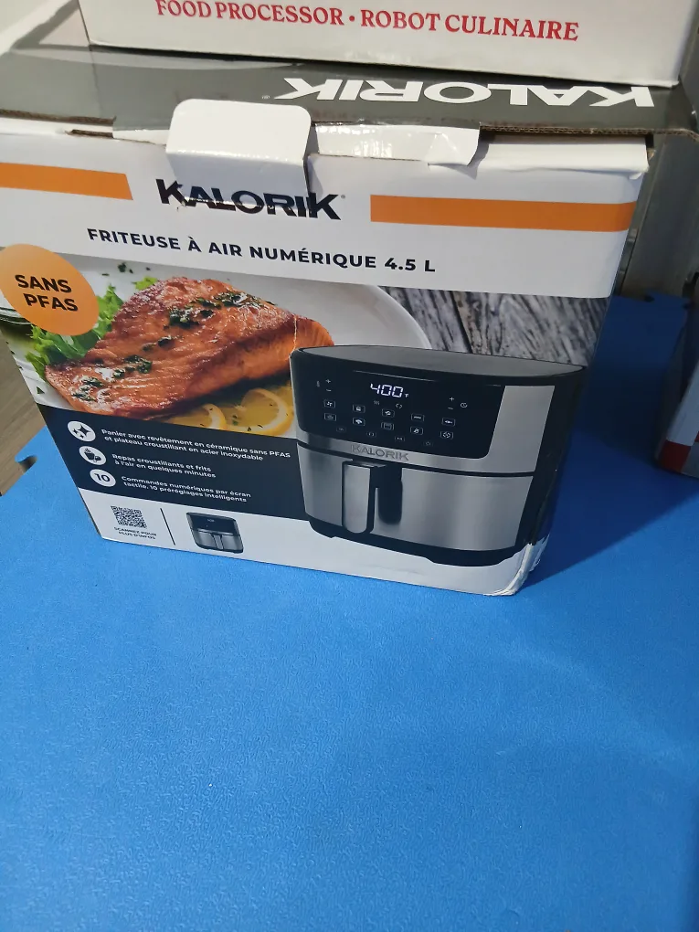 Kalorik 4.5L Digital Air Fryer - New in Box! thumbnail