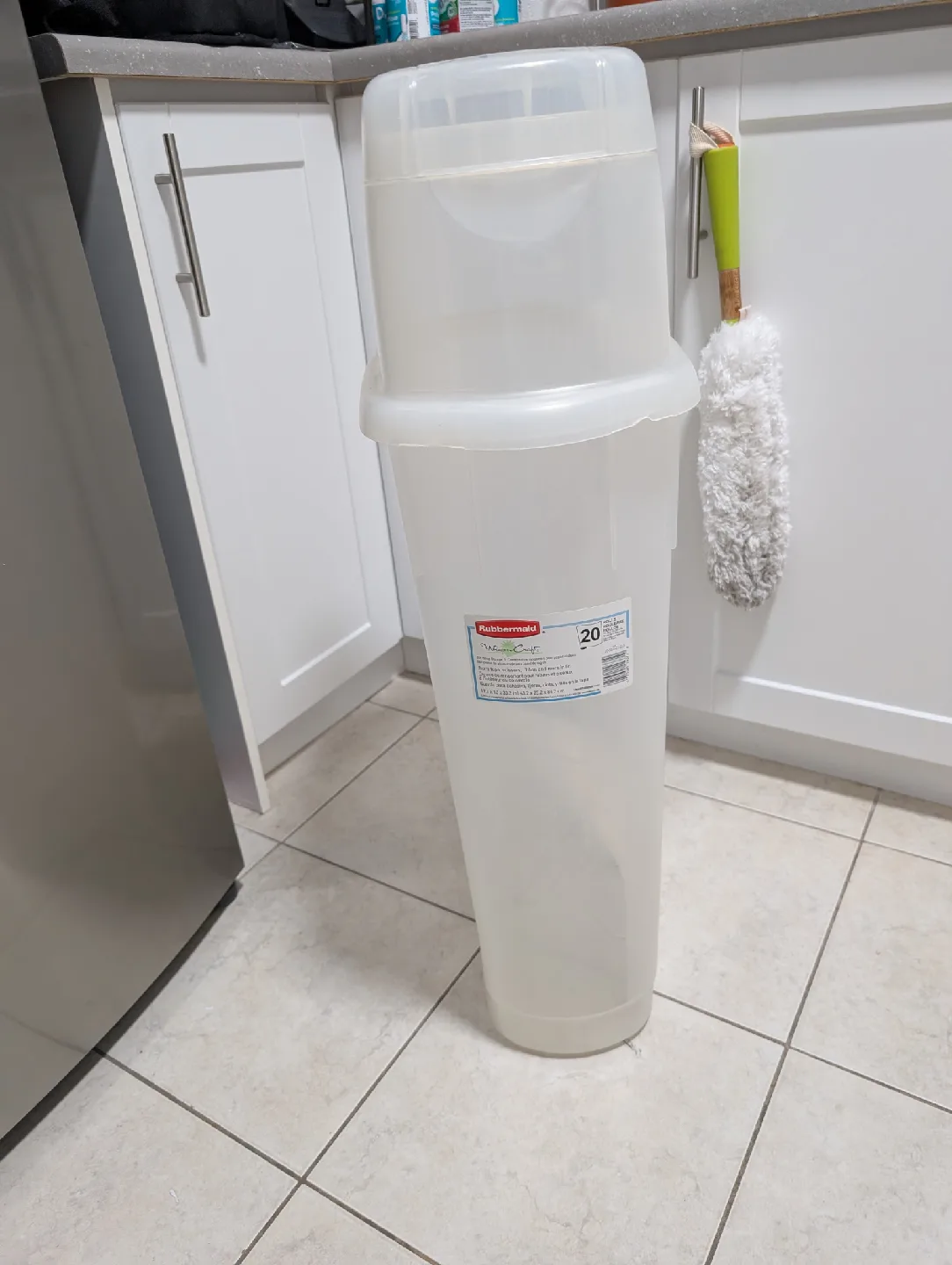 Rubbermaid 20 Gallon Storage Container thumbnail