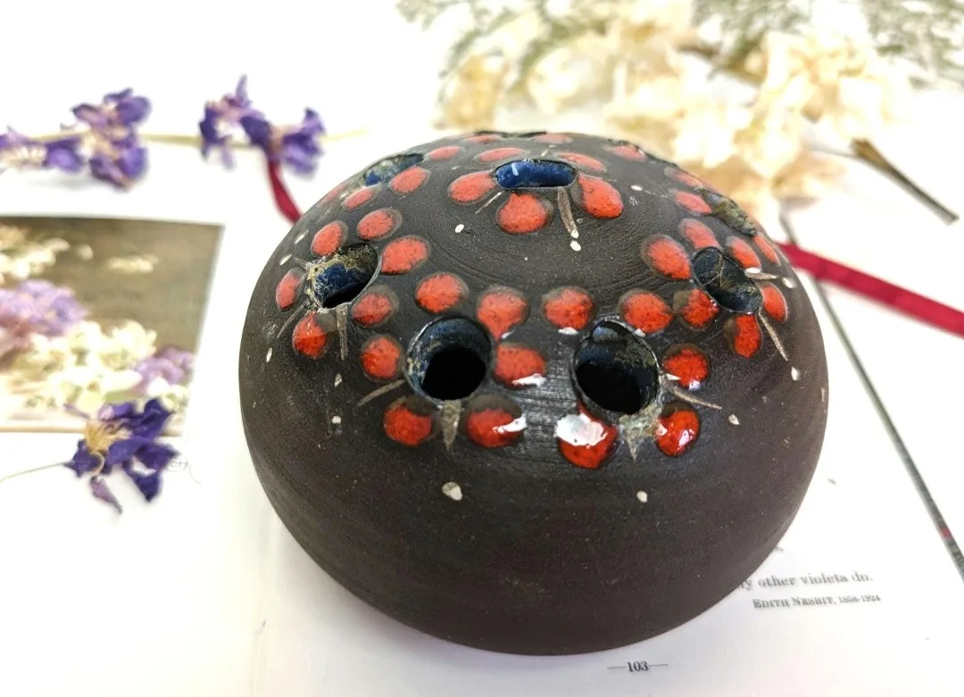 Vintage Clay Flower Frog ~ Stem Support image indicator(7)