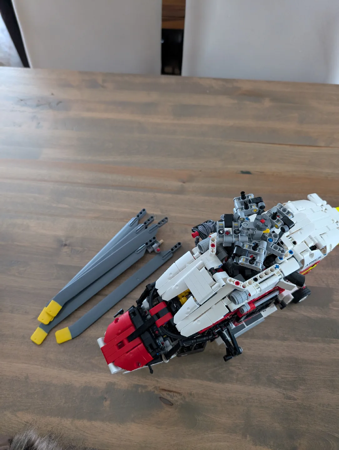 Lego Technic Airbus H175 Rescue Helicopter 42145 image indicator(3)