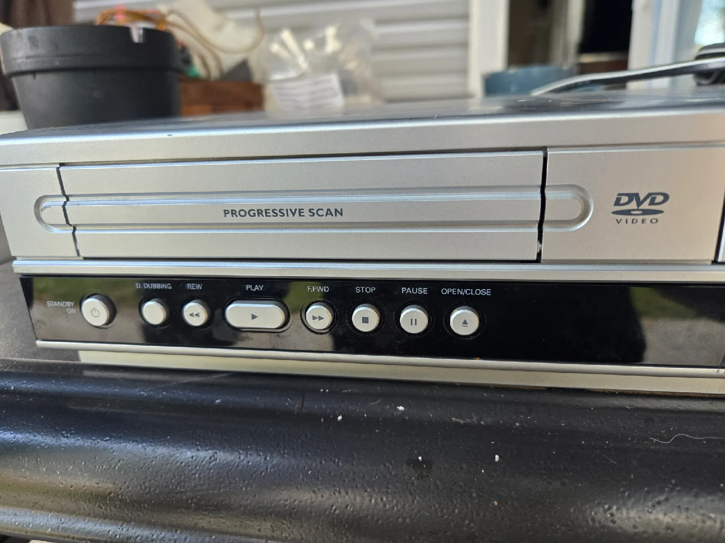 Philips DVD/VCR Combo Player image indicator(2)