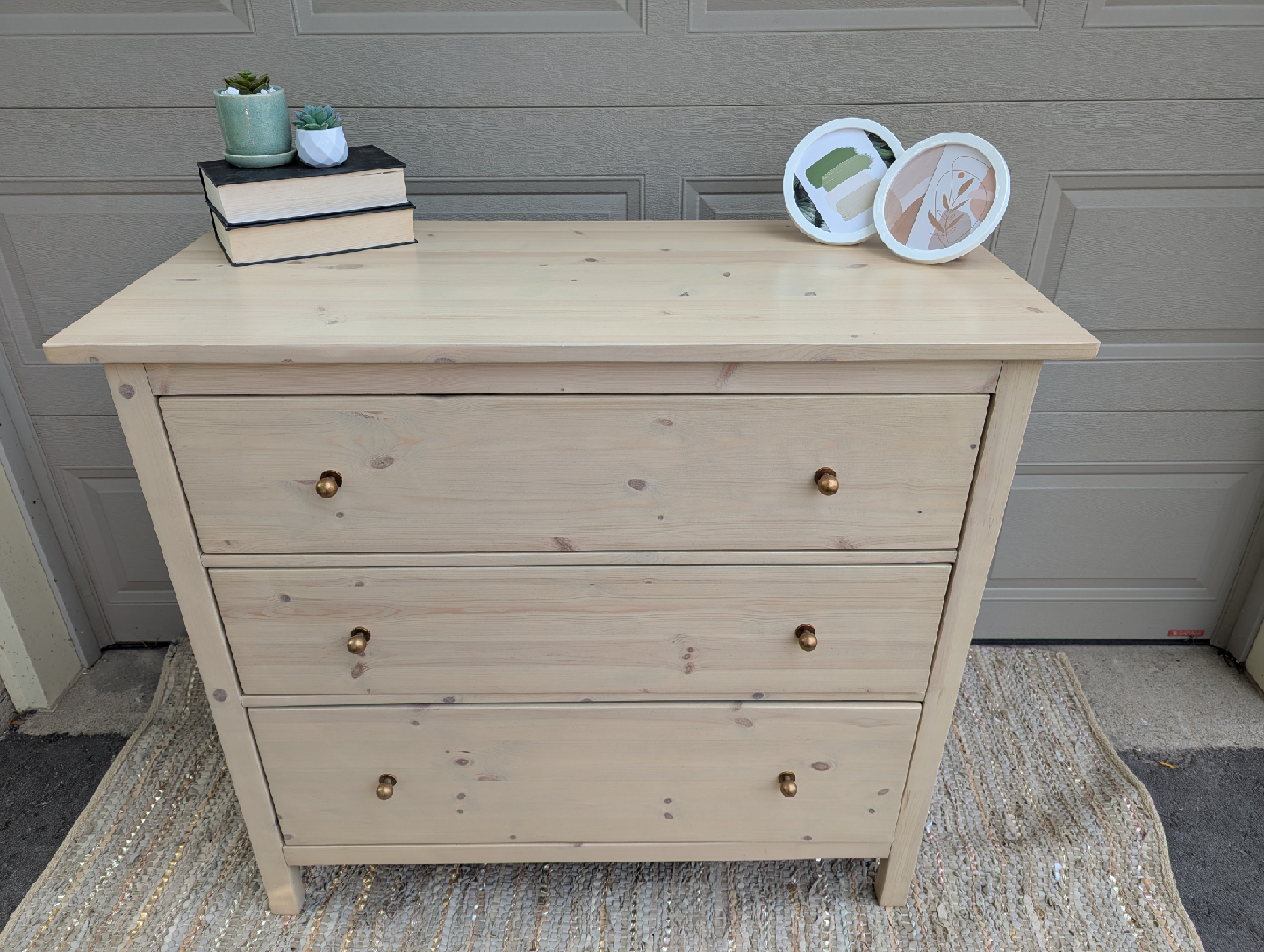 Newly refinished three drawer dresser - photo 2