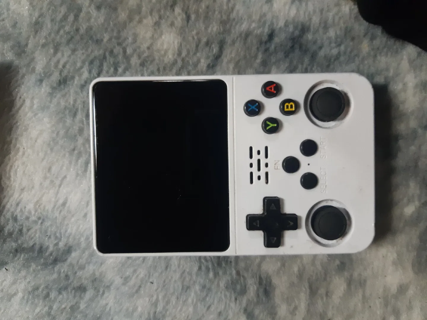 R36S Handheld Game Emulator image indicator(2)