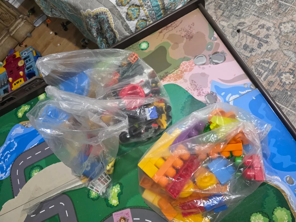 Imaginarium Kids Activity Table with Blocks image indicator(3)