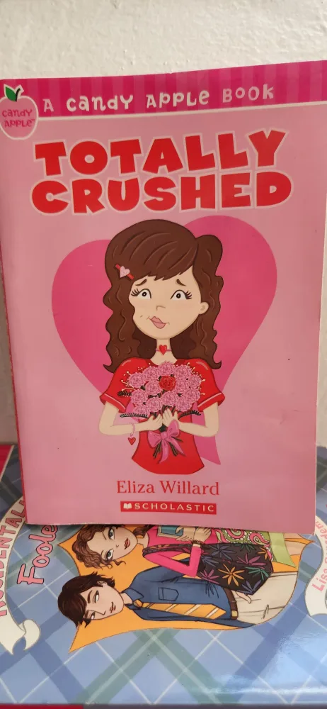 Candy Apple Book Series image indicator(7)