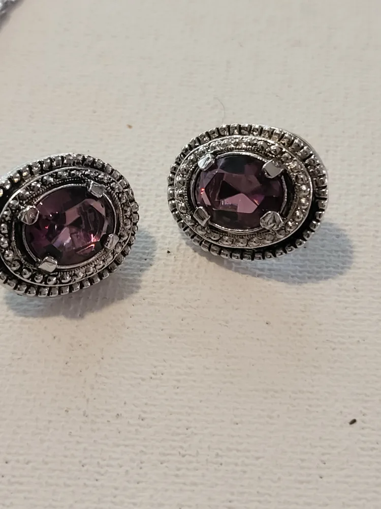 Vintage Sarah Coventry Purple Stone Necklace and Earring Set image indicator(3)