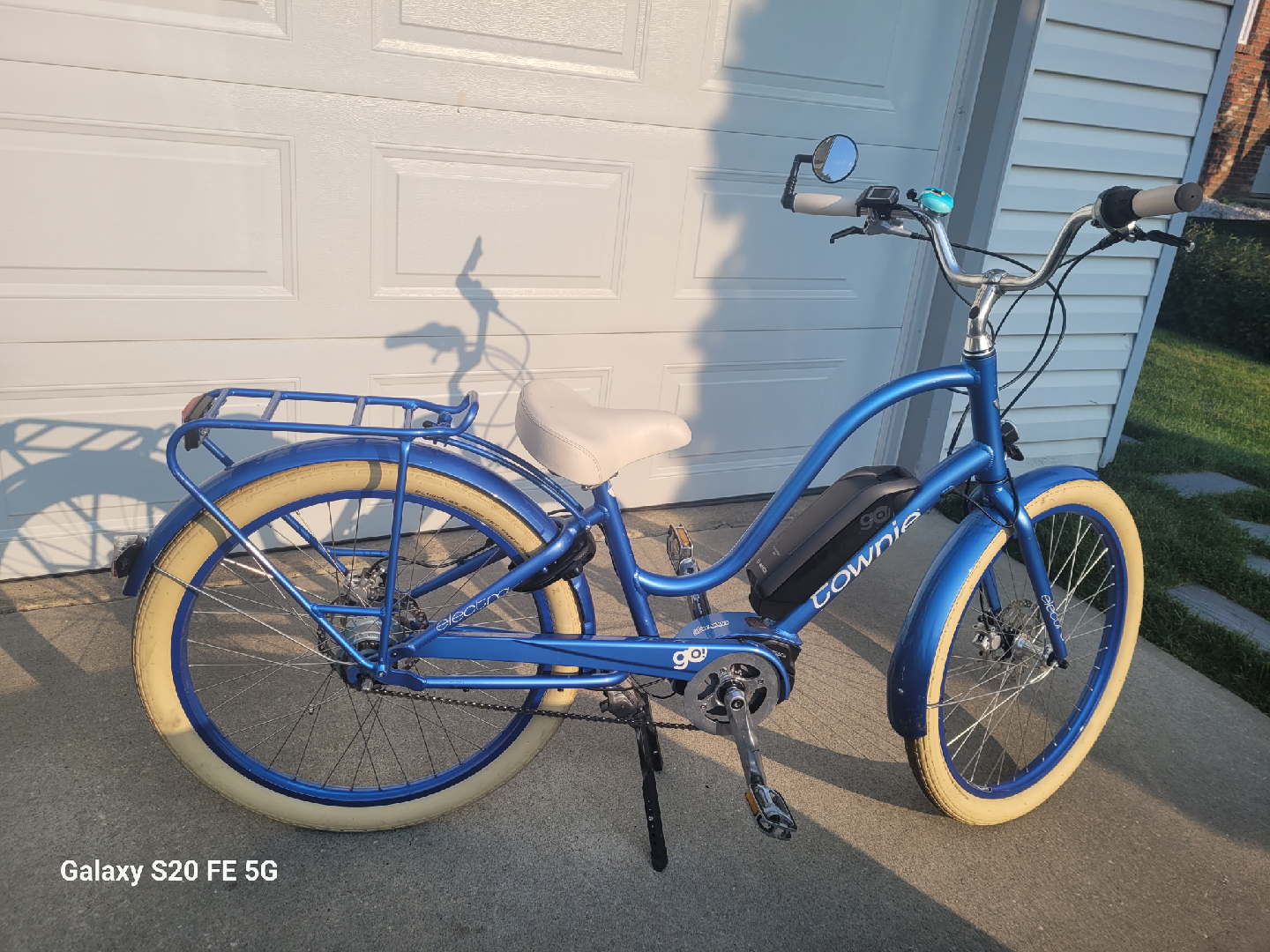2020 Electra Townie Go! 8i EQ Step-Thru Electric Bike