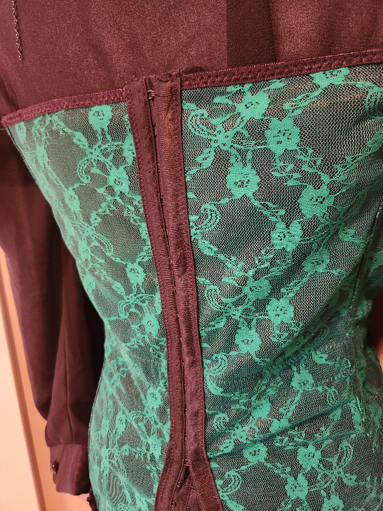 NEW WITH TAGS Green & Black Corset plus size corset 1x/2x - photo 4