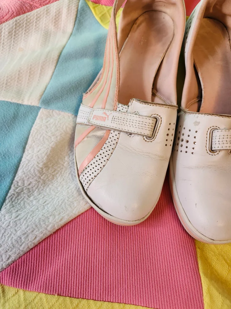 vintage Puma ballet flats size 8 1/2 image indicator(2)