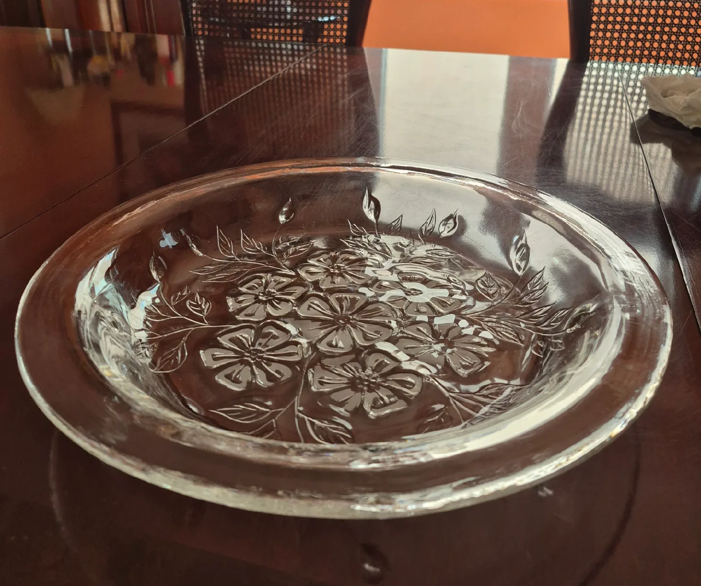 Crystal Glass Platter with Floral Design thumbnail