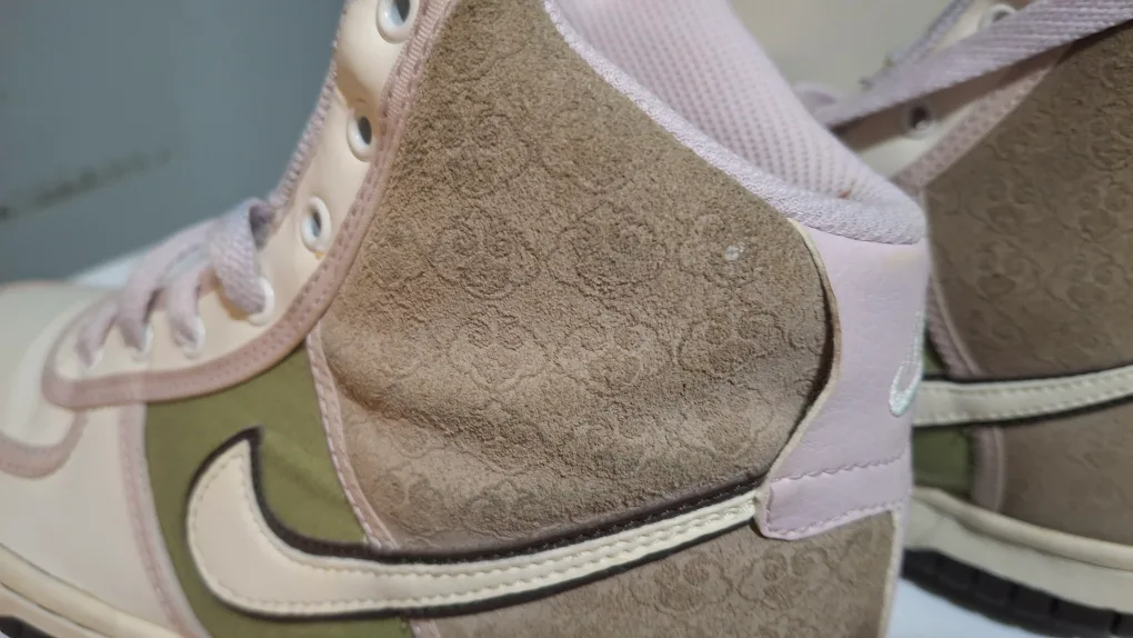 Nike High Top Sneakers image indicator(2)