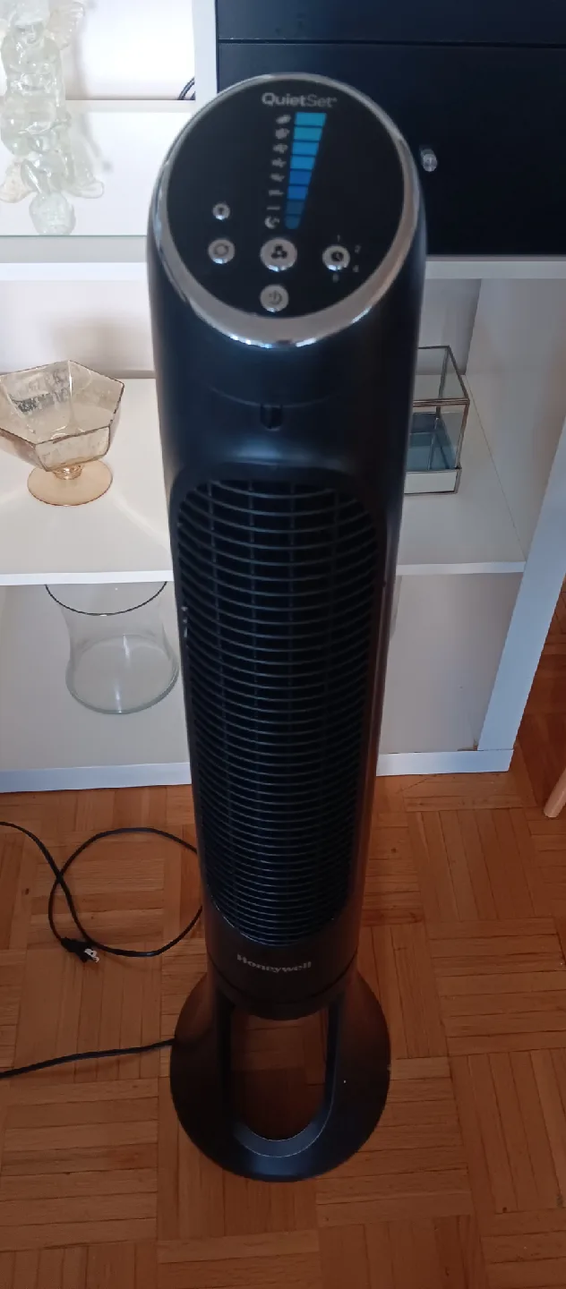 Honeywell QuietSet Tower Fan🥕 thumbnail
