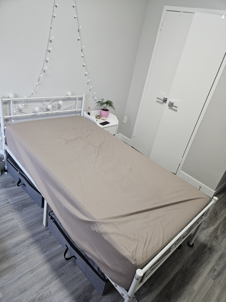 10" Twin Size Mattress - photo 2