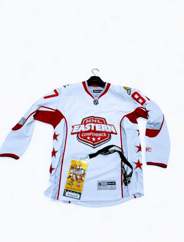 2007 Grail Dallas All Star Autographed Sidney Crosby Jersey image indicator(2)