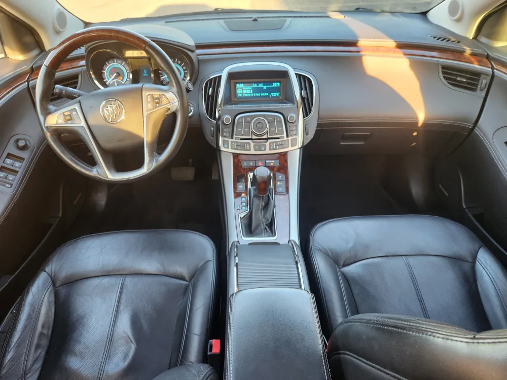 2010 Buick Lacrosse CXL image indicator(9)