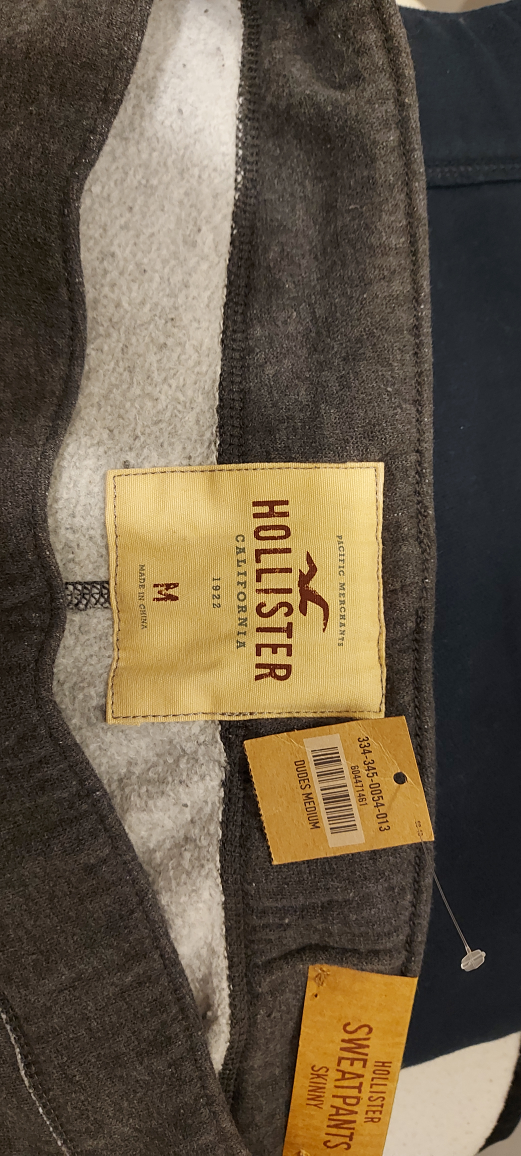 Hollister Skinny Sweatpants - Size Medium - photo 2