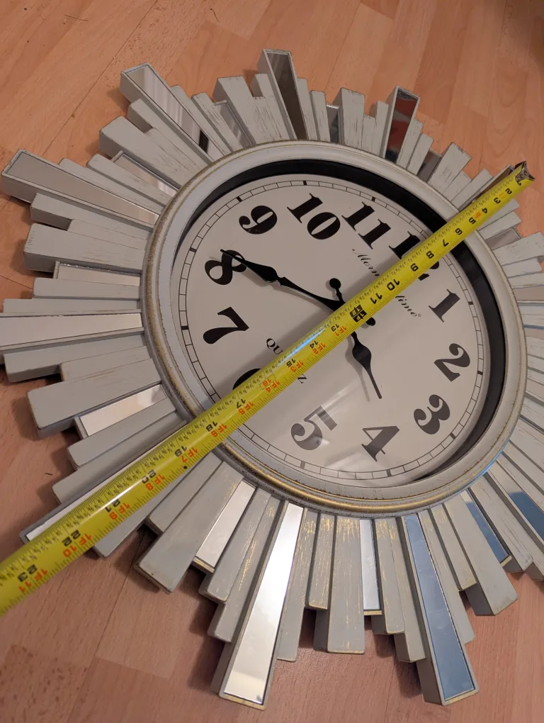 Working large plastic and mirror wall clock image indicator(2)