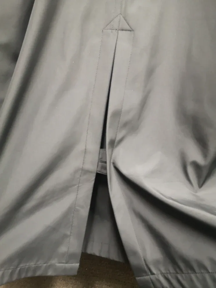 New Pilot Trenchcoat - Black Beltless - Philippines Air Canada image indicator(9)