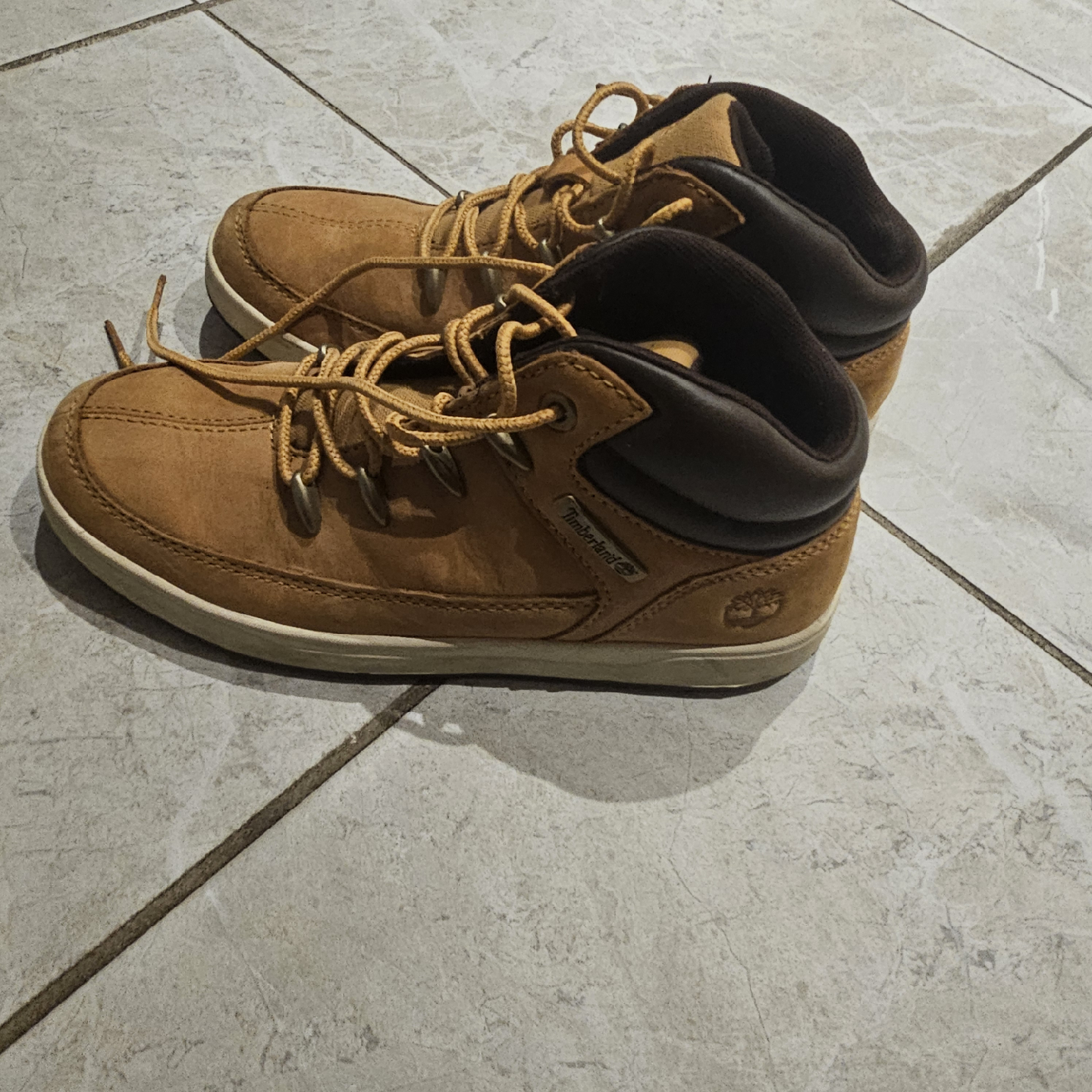 Timberland Boys' Brown Leather Boots - Size 2