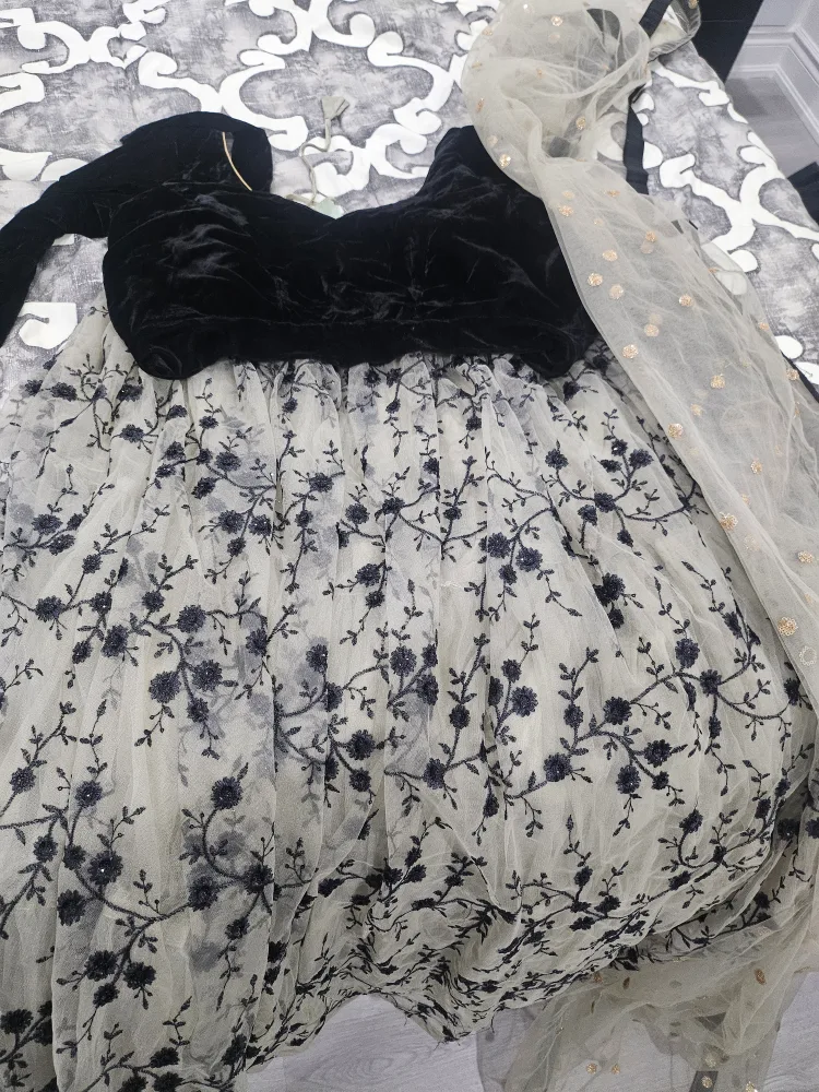 Floral Embroidered Lehenga Choli Set thumbnail
