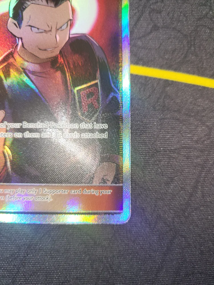 Hidden Fates TCG Set: Giovanni's Exile 67/68 image indicator(4)