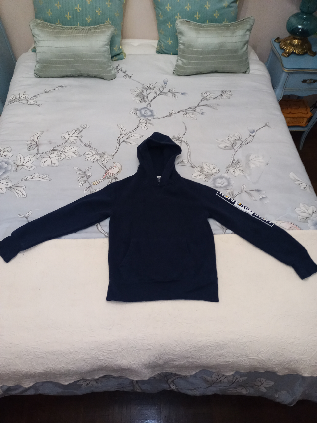 Hoodie - Youth Size Medium - Muskoka Trail