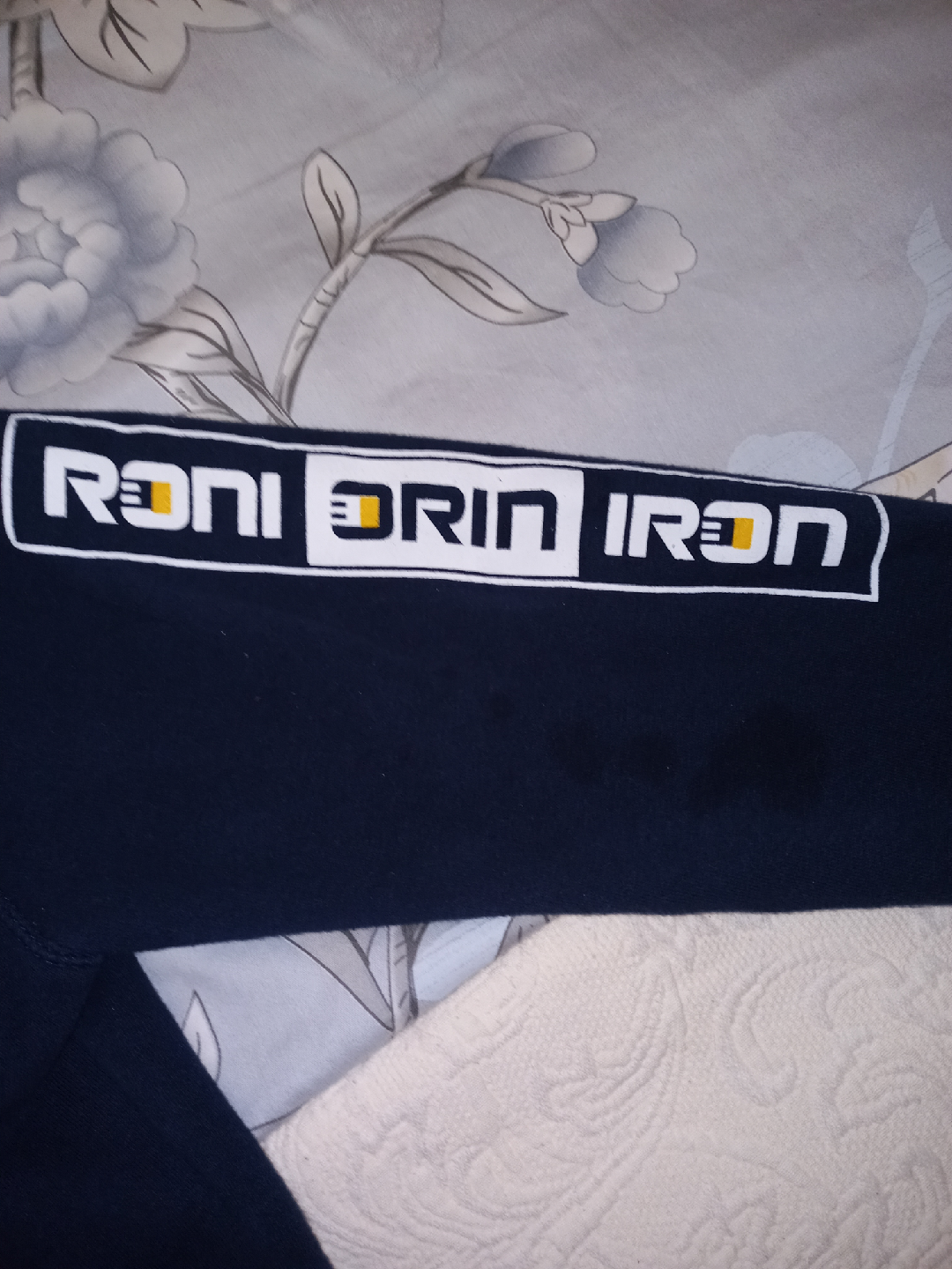 Hoodie - Youth Size Medium - Muskoka Trail - photo 3