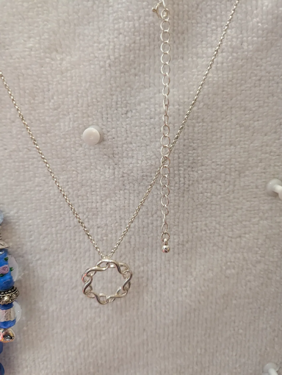 Jewellery lot - Bracelet, Necklace, Earrings, Watch image indicator(5)