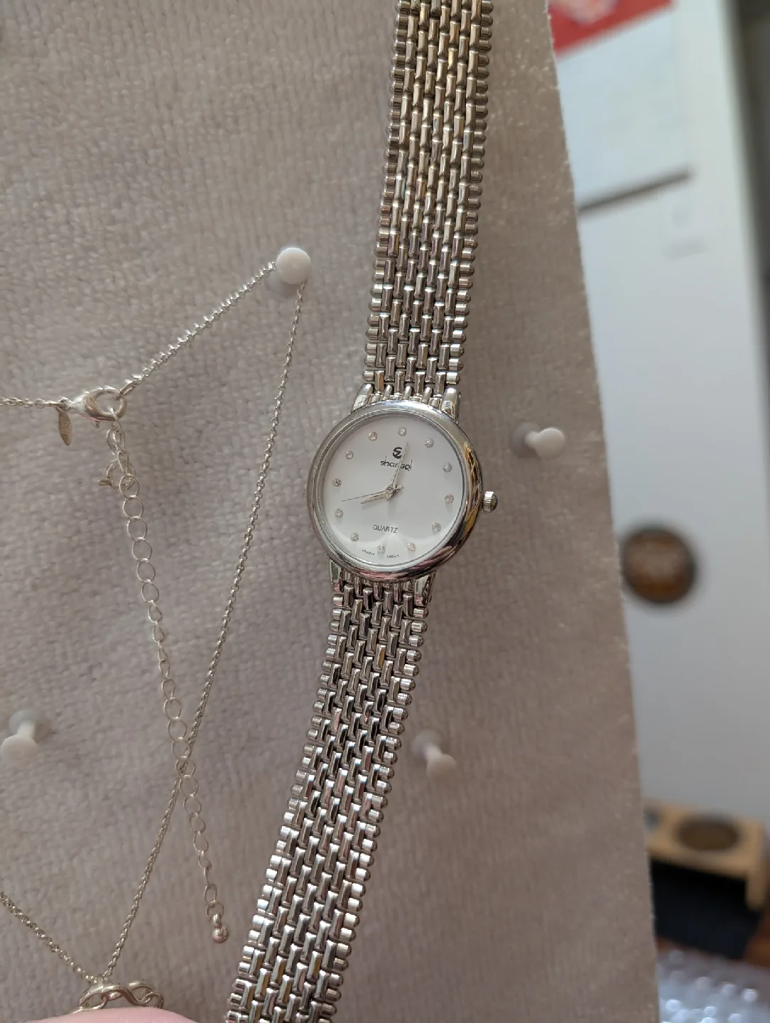 Jewellery lot - Bracelet, Necklace, Earrings, Watch image indicator(6)