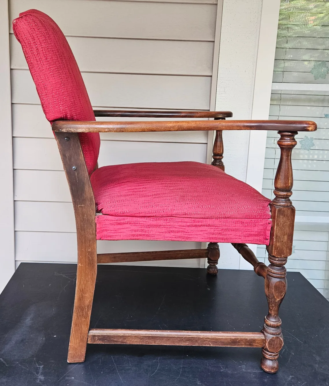 Antique Solid Oak Wooden Chair image indicator(2)