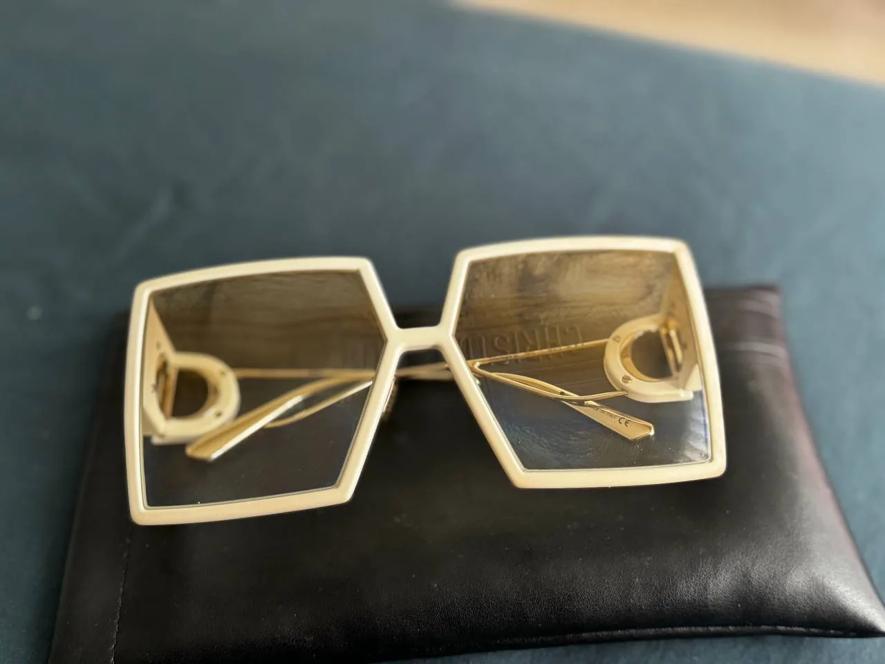 Dior Sunglasses White & Gold image indicator(2)