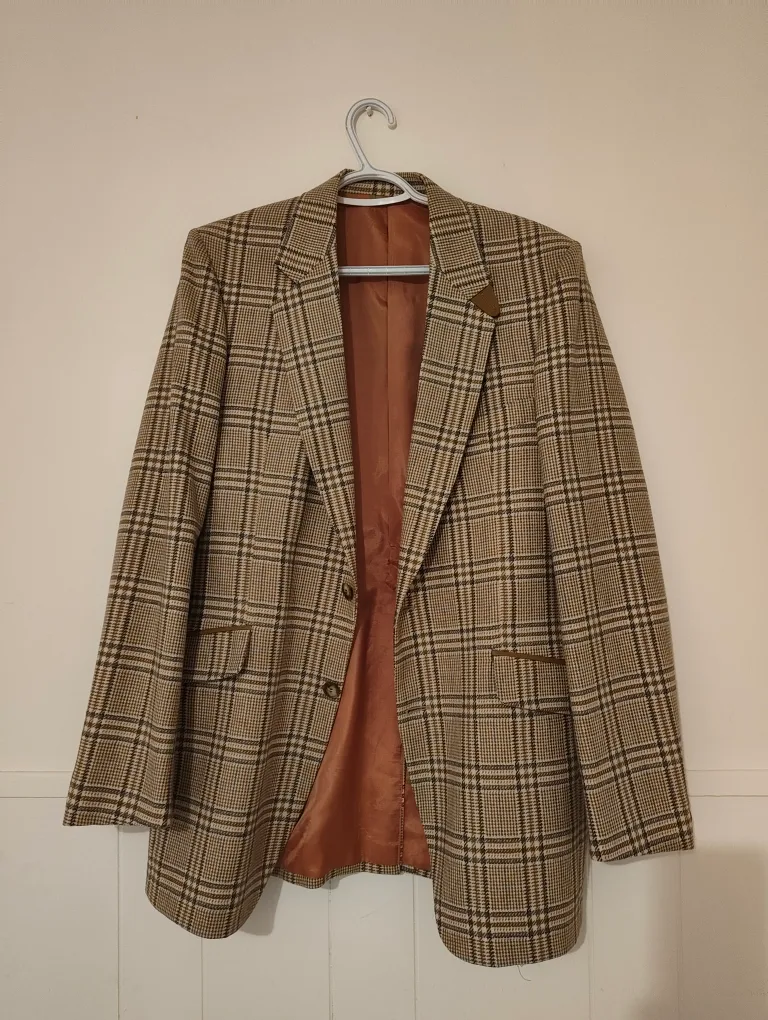 Vintage Plaid Blazer image indicator(2)