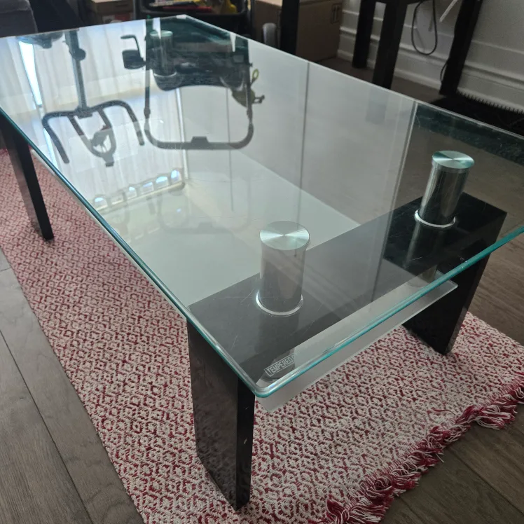 Tempered Glass coffee table. Clean. 44L 24W 17H. thumbnail